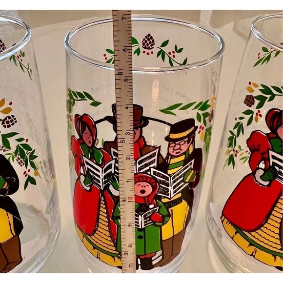 Vintage 1983 Pepsi Christmas Caroling Glass Merry Christmas Holidays Set of 4 - Picture 4 of 11